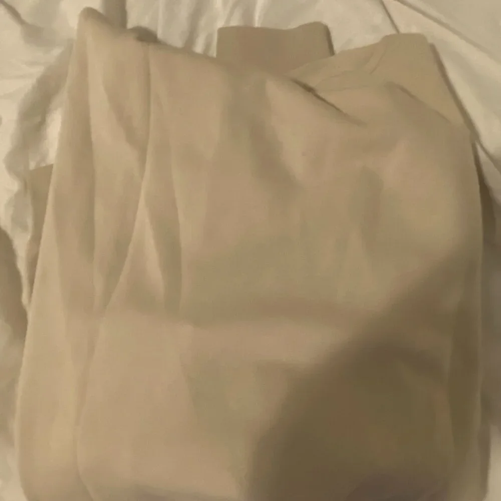 beige tee - Picture 2 of 2